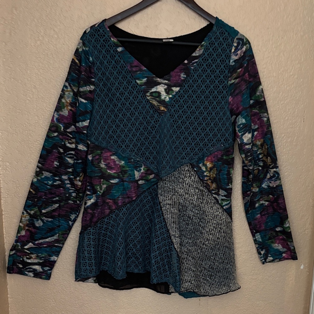 Chic Teal and Multicolor Women's Blouse